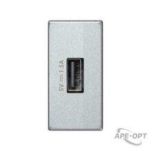 Изображения товара Simon Connect Зарядное устройство USB, К45, узкий модуль, 5 В, 1,5 А, алюминий | K126C-8 | Simon